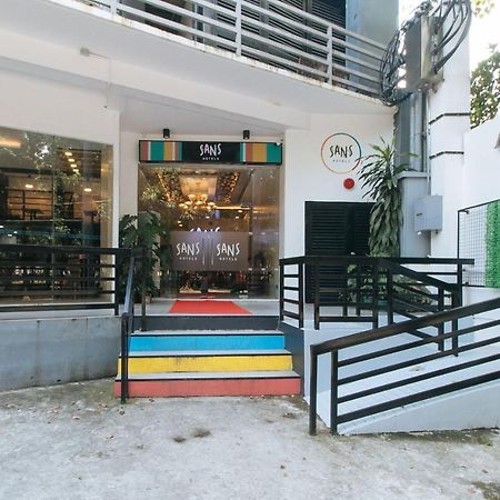 Sans Hotel At Algers Suites Marikina By Reddoorz Dış mekan fotoğraf