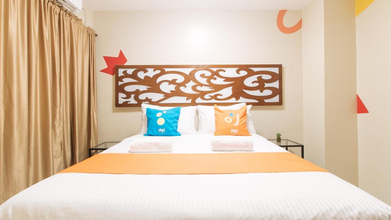 Sans Hotel At Algers Suites Marikina By Reddoorz Dış mekan fotoğraf
