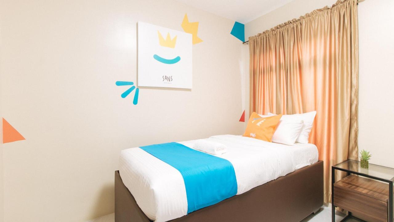 Sans Hotel At Algers Suites Marikina By Reddoorz Dış mekan fotoğraf