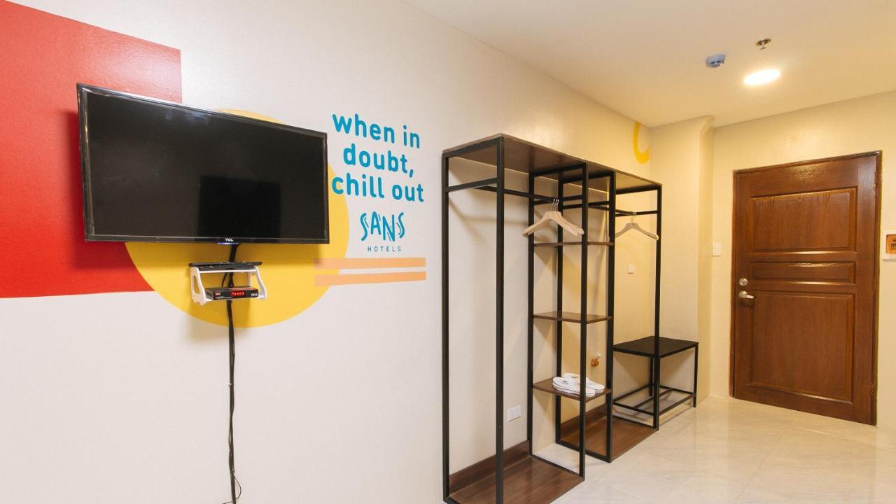 Sans Hotel At Algers Suites Marikina By Reddoorz Dış mekan fotoğraf