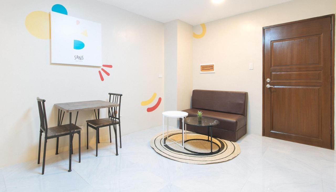 Sans Hotel At Algers Suites Marikina By Reddoorz Dış mekan fotoğraf
